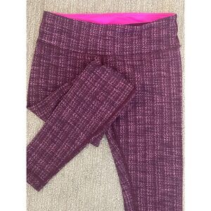 RARE Lululemon 28” Wunder Unders Mid Rise Herringbone Hot Pink Sz 8